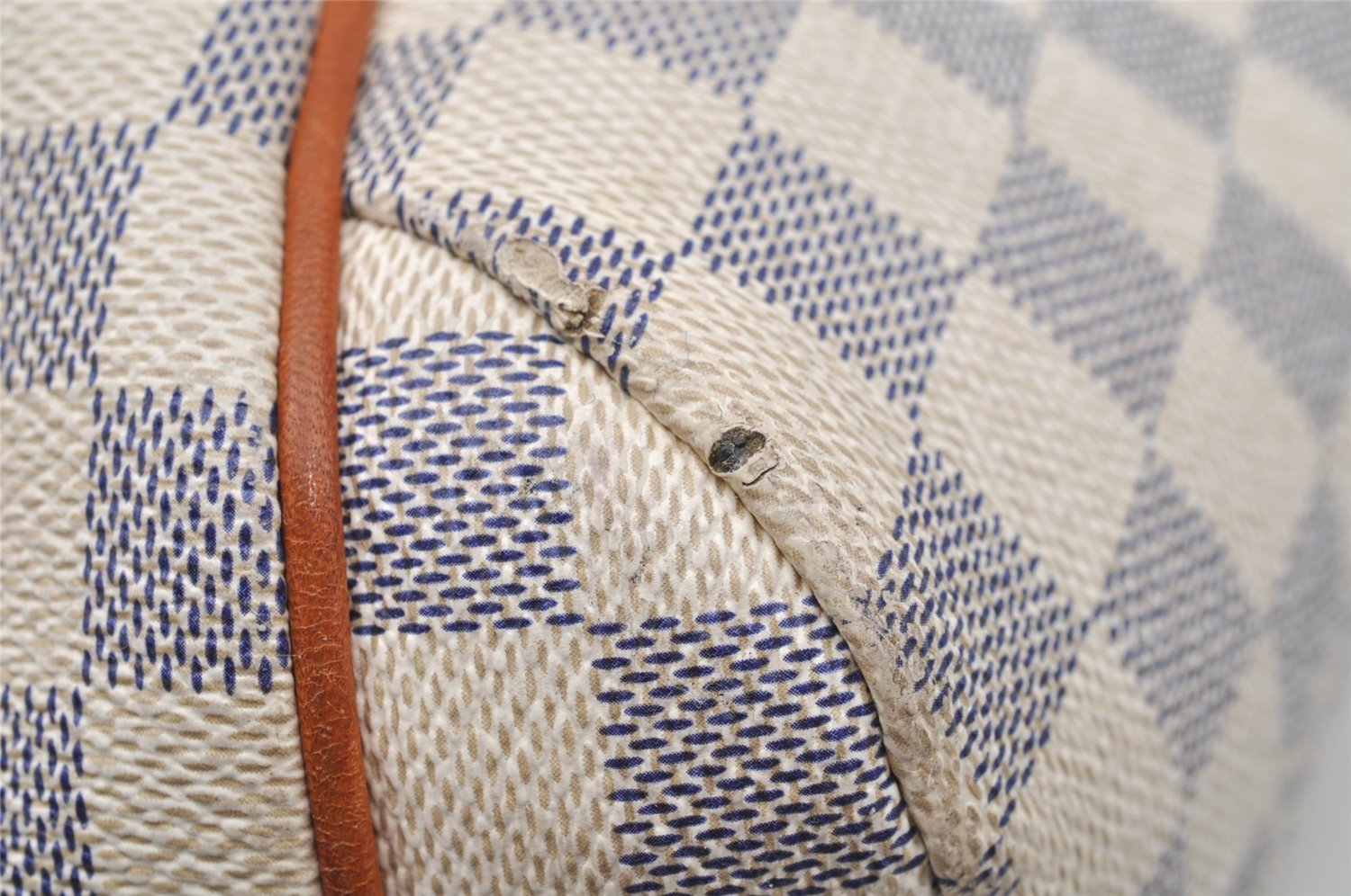 Authentic Louis Vuitton Damier Azur Totally PM Tote Bag White N41280 LV 3944I