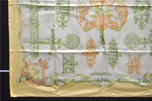 Authentic HERMES Carre 90 Scarf 