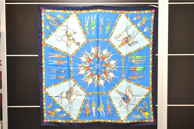 Authentic HERMES Carre 90 Scarf 