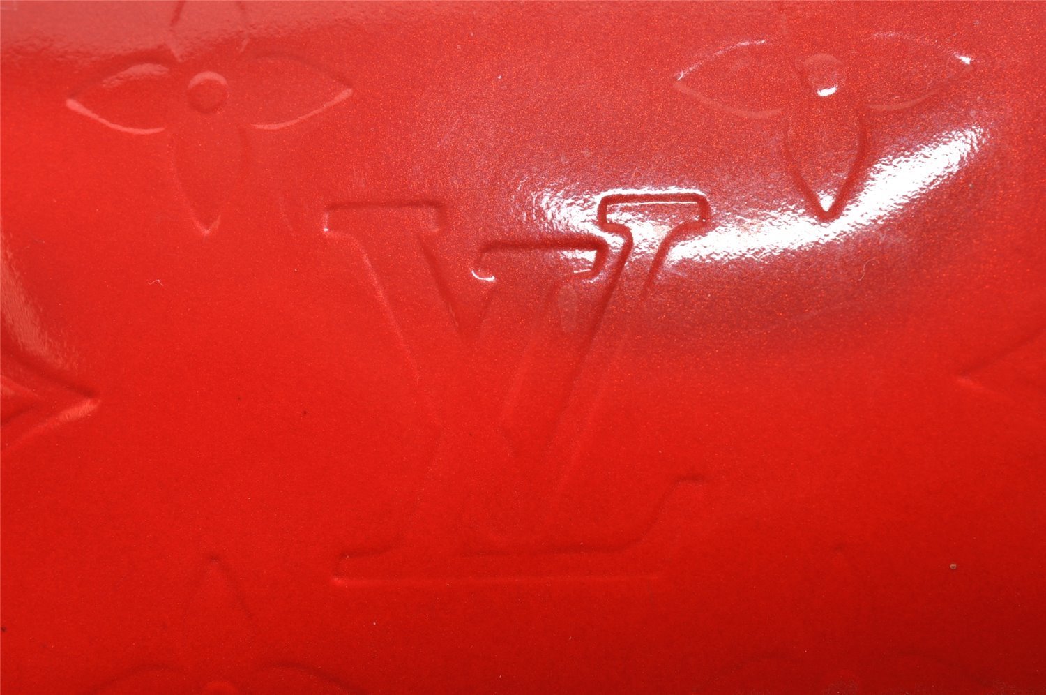 Authentic Louis Vuitton Vernis Reade PM Hand Bag Red M91088 LV 3951I