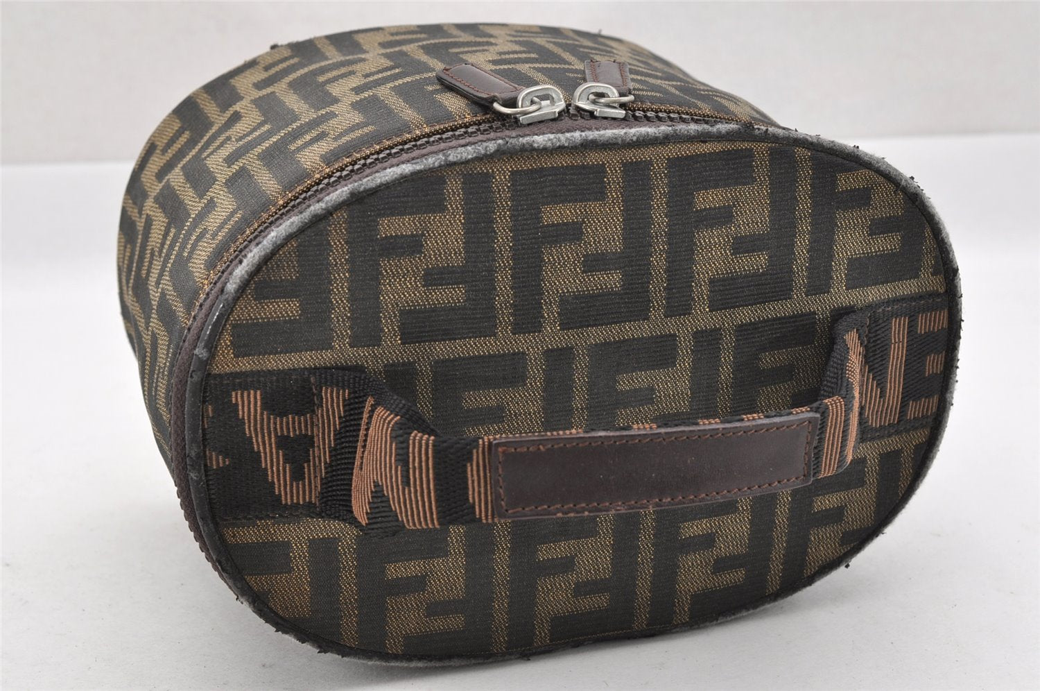 Authentic FENDI Zucca Vanity Bag Pouch Purse Canvas Leather Brown Junk 3952I