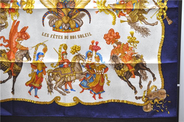 Authentic HERMES Carre 90 Scarf 