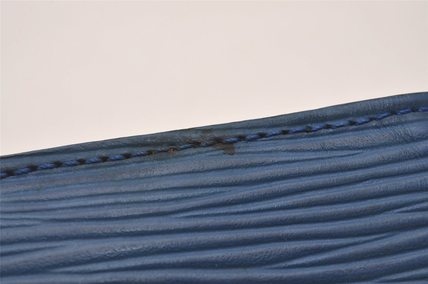 Authentic Louis Vuitton Epi Mini Agenda Notebook Cover Blue R20075 LV 3959I