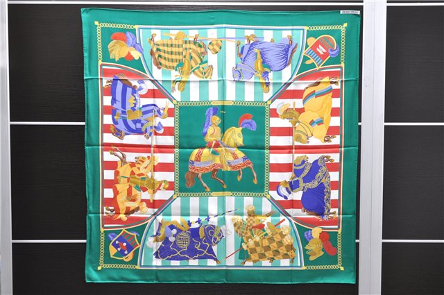 Authentic HERMES Carre 90 Scarf 