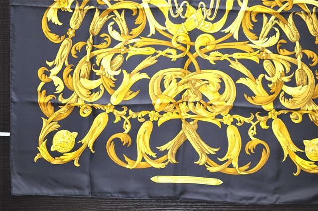 Authentic HERMES Carre 90 Scarf 