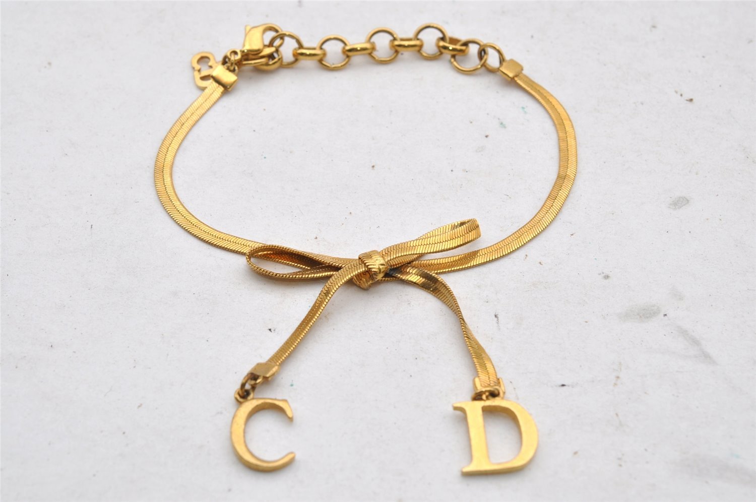 Authentic Christian Dior Vintage Chain Bracelet Gold Tone CD 3980I