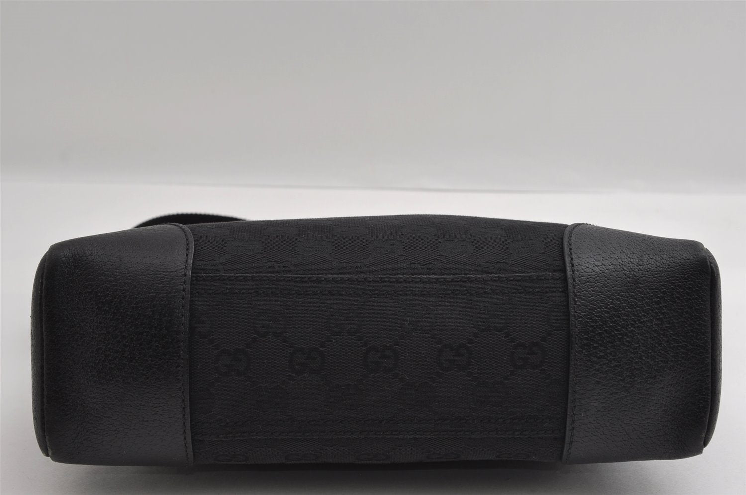 Authentic GUCCI Shoulder Cross Body Bag GG Canvas Leather 114273 Black 3996I