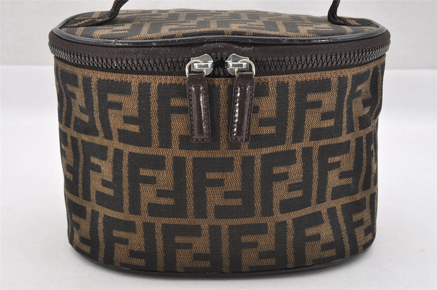 Authentic FENDI Zucca Vanity Bag Pouch Purse Canvas Leather Brown Junk 4000I