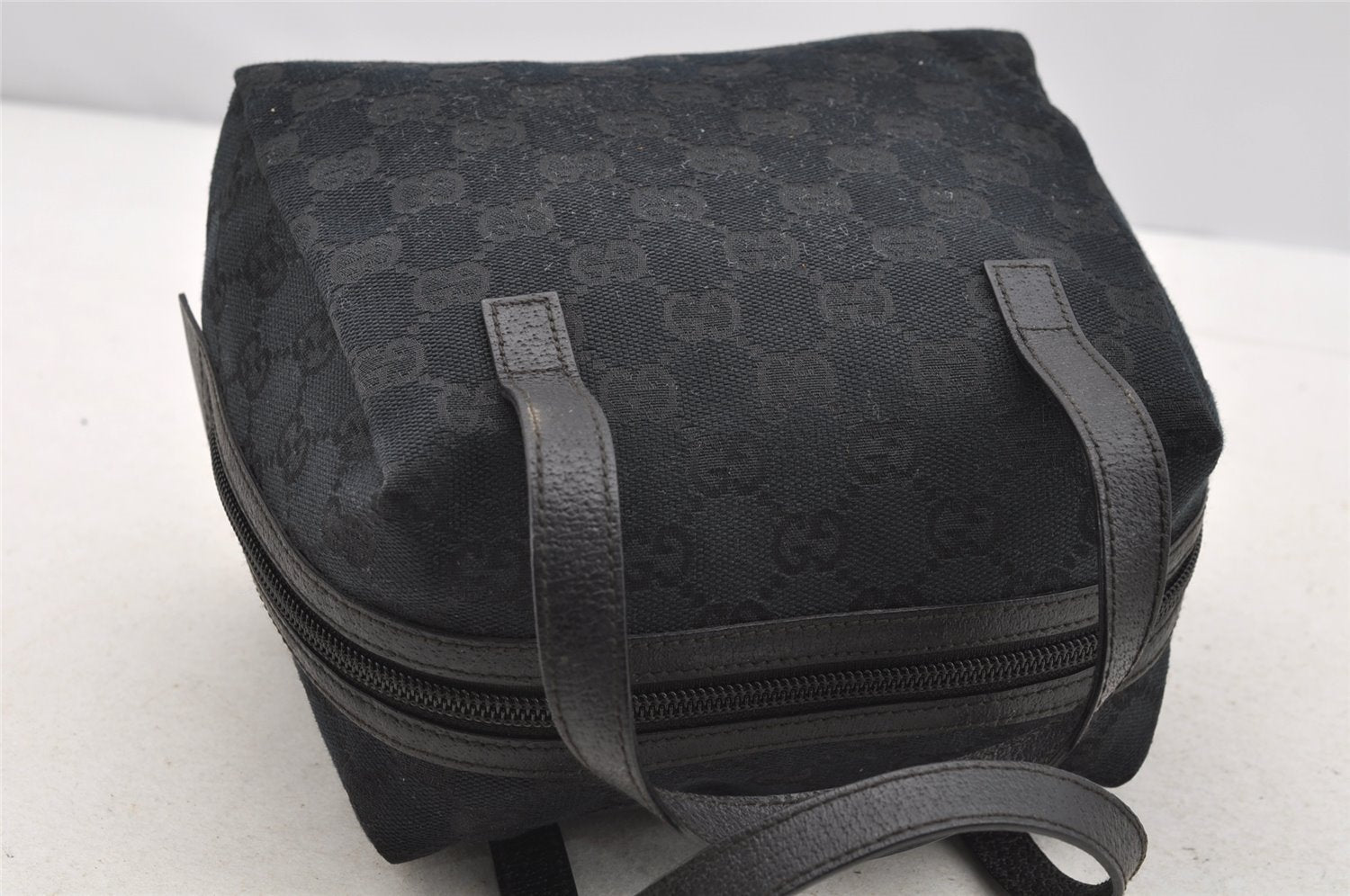 Authentic GUCCI Vintage Hand Bag Purse GG Canvas Leather 124542 Black 4006I