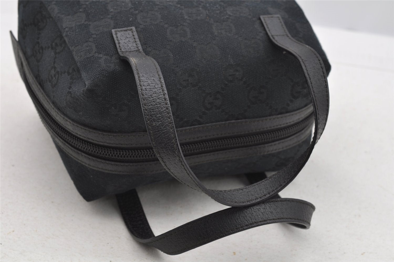 Authentic GUCCI Vintage Hand Bag Purse GG Canvas Leather 124542 Black 4006I