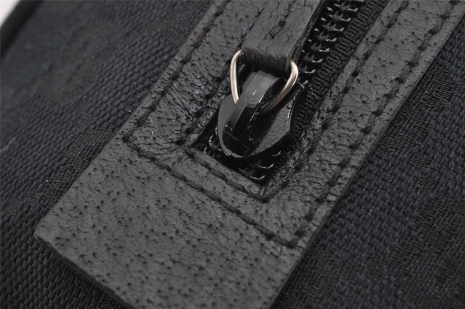 Authentic GUCCI Vintage Hand Bag Purse GG Canvas Leather 124542 Black 4006I