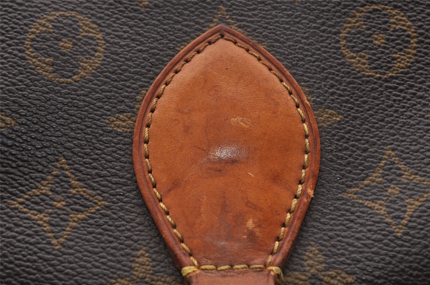 Authentic Louis Vuitton Monogram Saint Cloud GM M51242 Shoulder Bag Junk 4013I