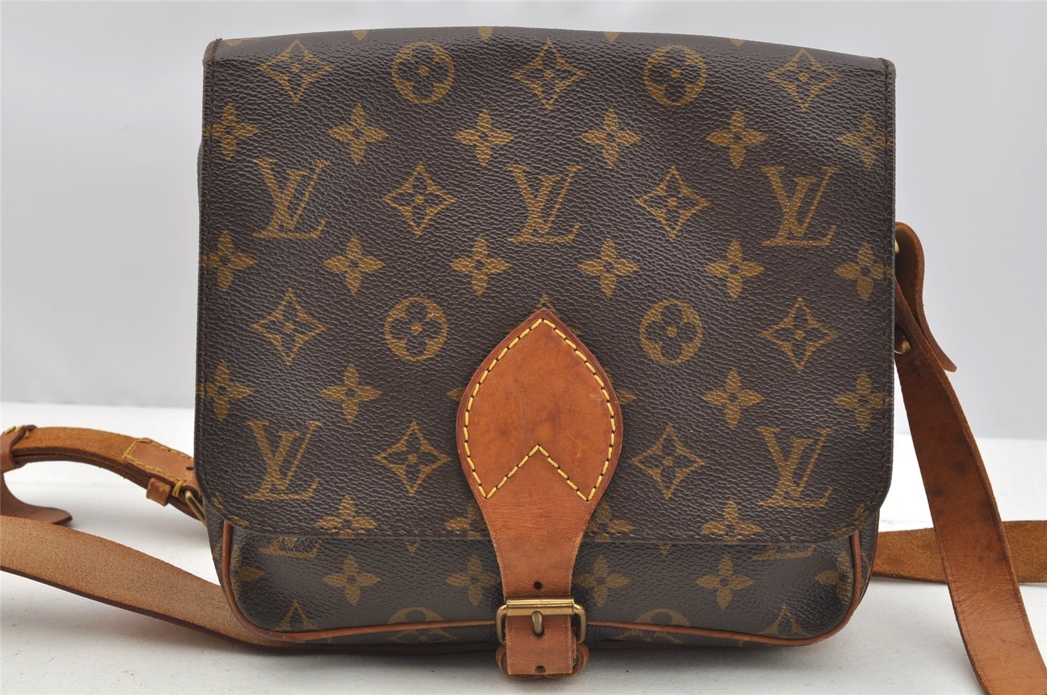 Authentic Louis Vuitton Monogram Cartouchiere MM M51253 Shoulder Bag Junk 4015I