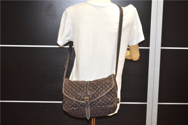 Auth Louis Vuitton Monogram Mini Lin Saumur 30 Shoulder Bag M95227 Brown 4033F