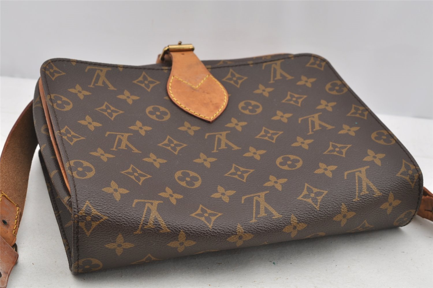 Authentic Louis Vuitton Monogram Cartouchiere GM M51252 Shoulder Bag Junk 4037I