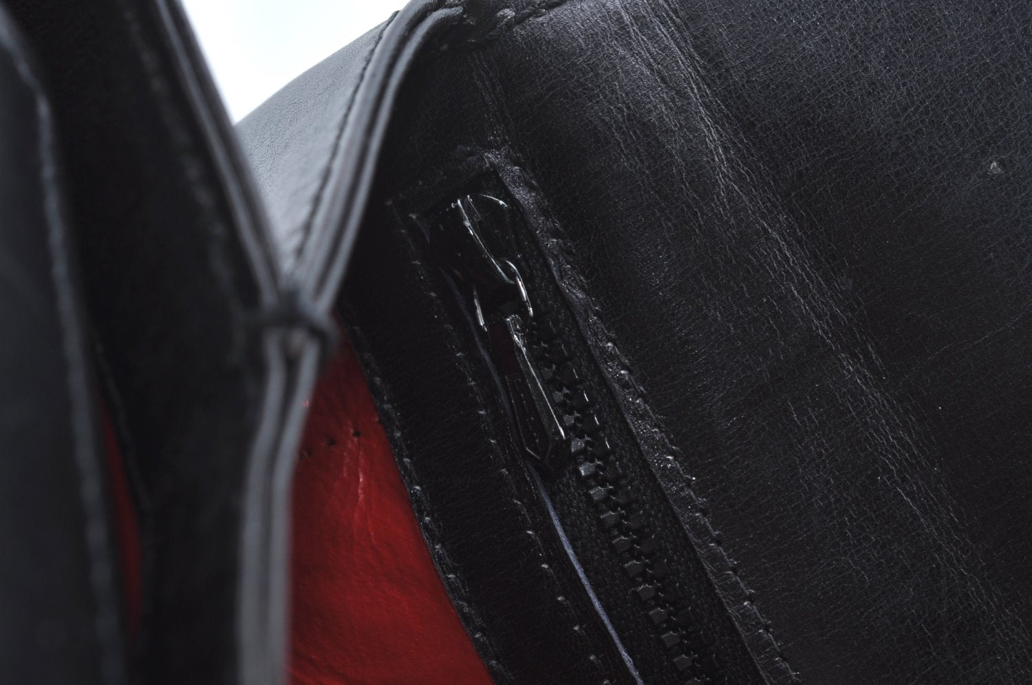 Authentic GUCCI Vintage Shoulder Hand Bag Purse Leather Black 4055G