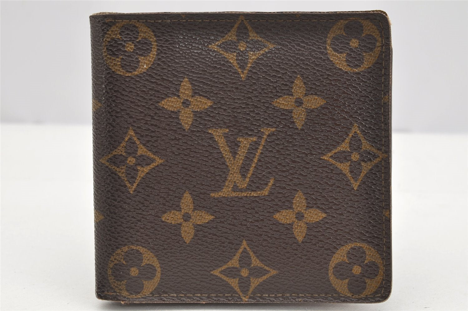 Authentic Louis Vuitton Monogram Porte Billet Carte Credit Monnaie Wallet 4059I