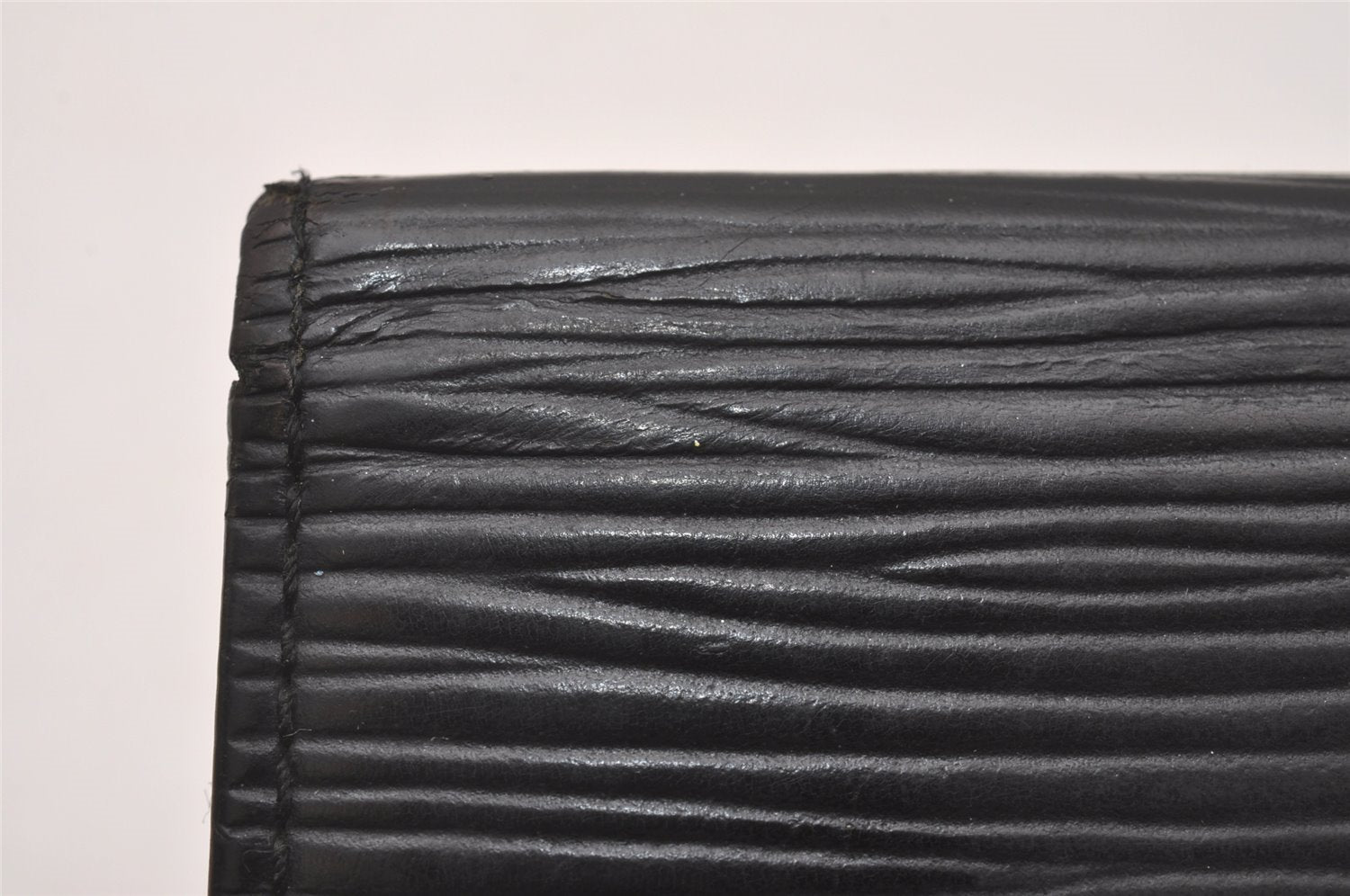 Authentic Louis Vuitton Epi Porte Yen Long Wallet Purse Black M63602 LV 4064I