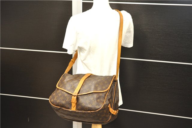 Auth Louis Vuitton Monogram Saumur 35 Shoulder Cross Body Bag M42254 LV 4070D