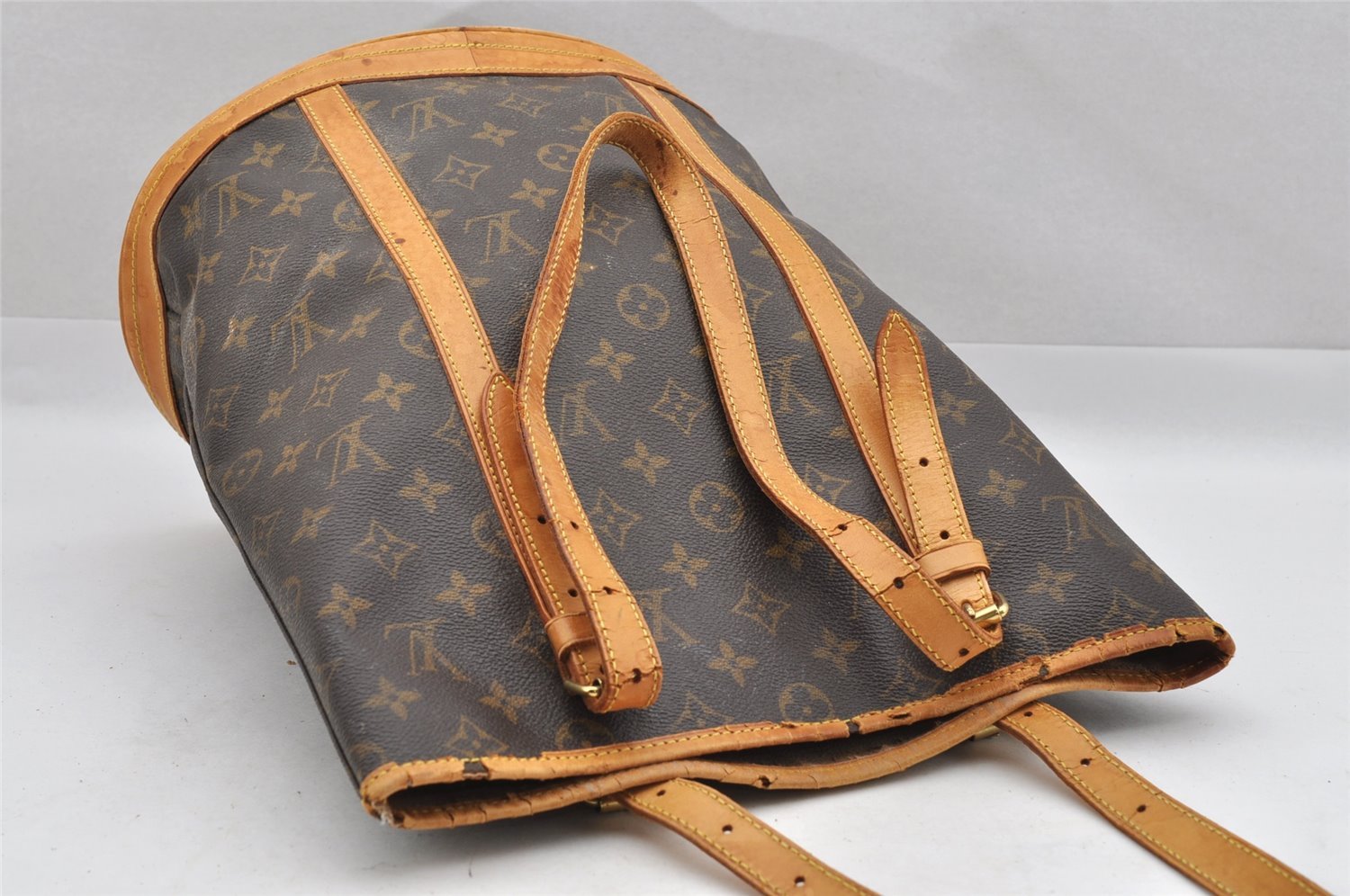 Authentic Louis Vuitton Monogram Bucket GM Shoulder Tote Bag M42236 Junk 4081I