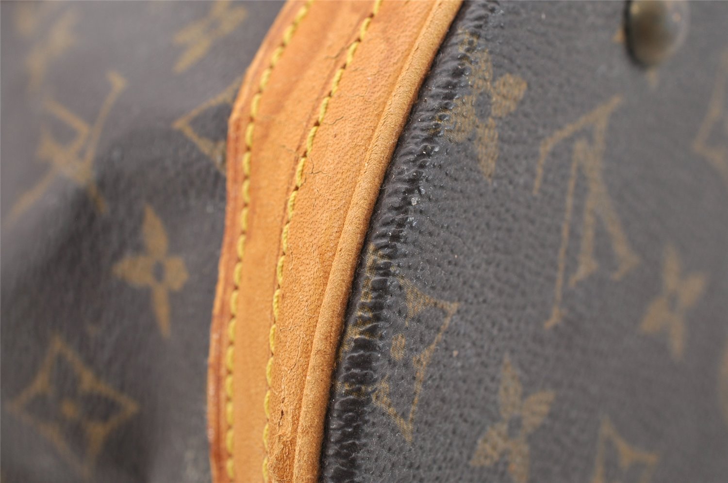 Authentic Louis Vuitton Monogram Bucket GM Shoulder Tote Bag M42236 Junk 4081I