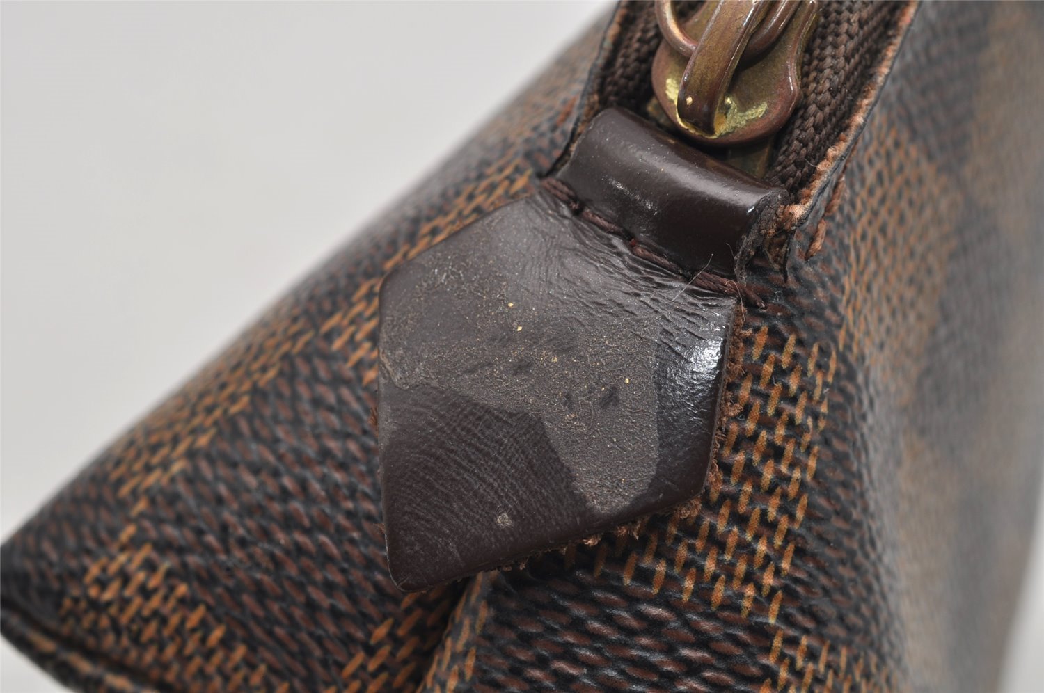 Authentic Louis Vuitton Damier Pochette Cosmetic PM Pouch N47516 LV 4085I