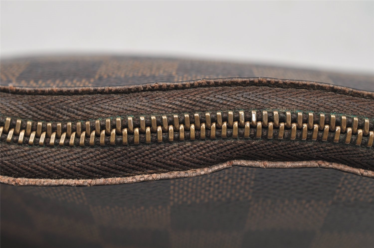 Authentic Louis Vuitton Damier Pochette Cosmetic PM Pouch N47516 LV 4085I