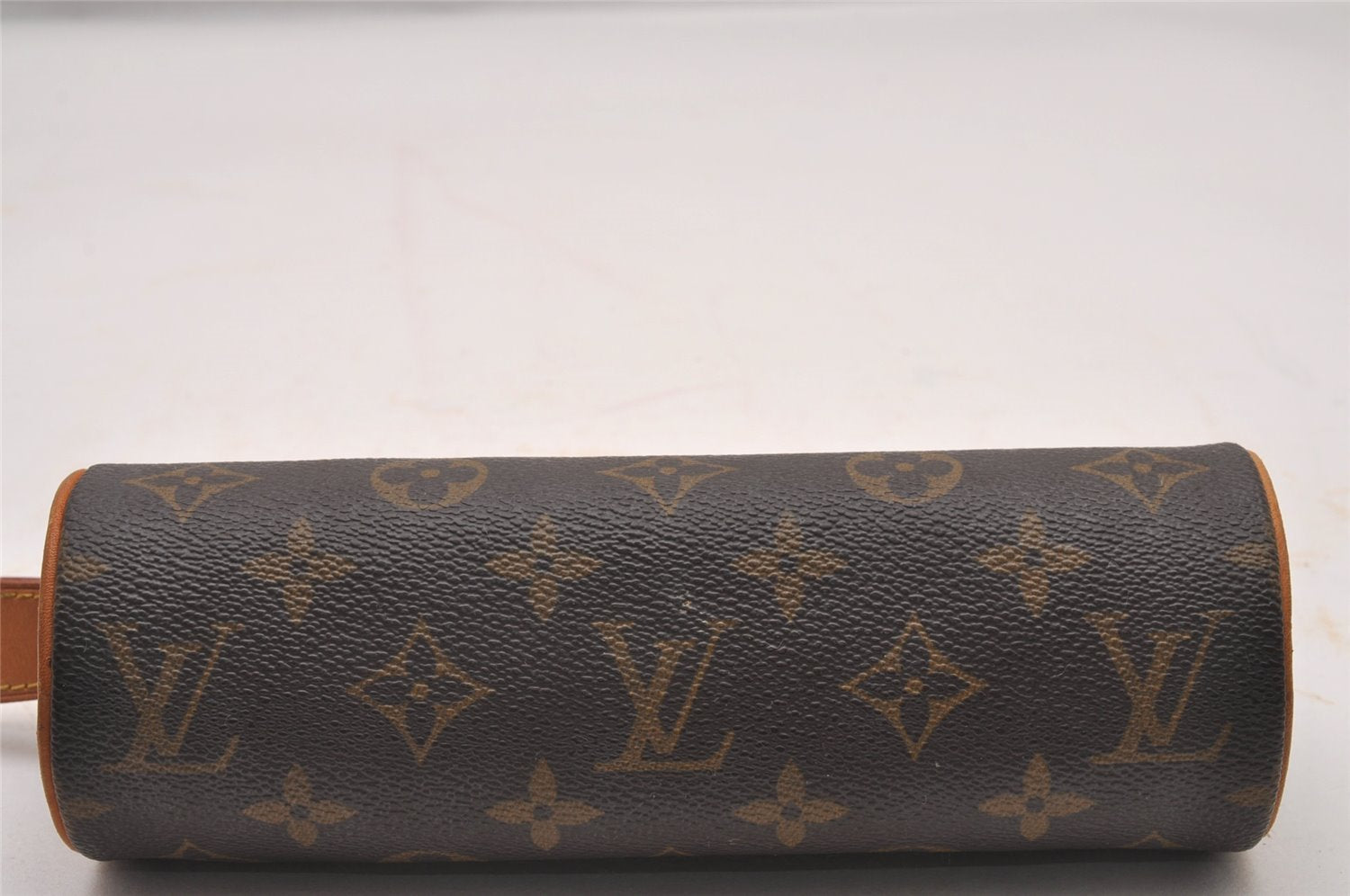 Authentic Louis Vuitton Monogram Trousse Ronde Pen Case Pouch M47630 LV 4089I
