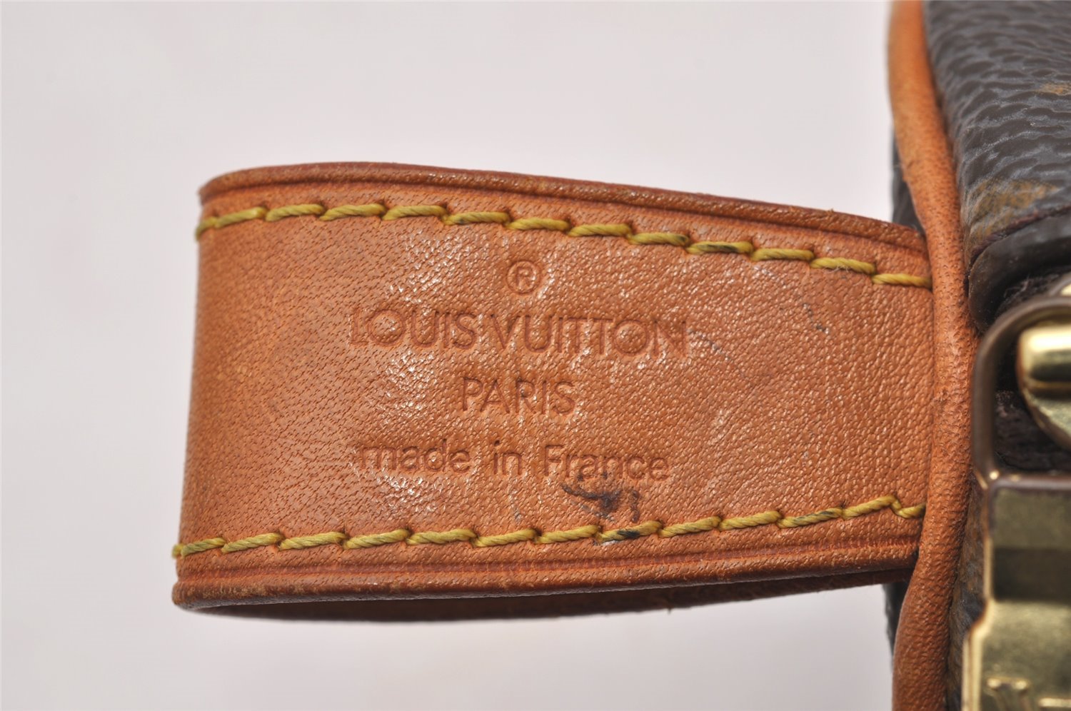 Authentic Louis Vuitton Monogram Trousse Ronde Pen Case Pouch M47630 LV 4089I