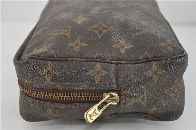 Auth Louis Vuitton Monogram Trousse Toilette 23 Clutch Hand Bag M47524 LV 4097D