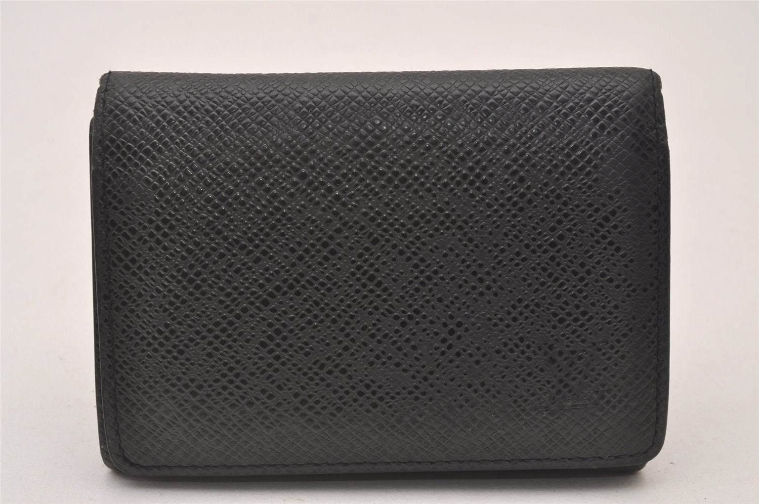 Auth Louis Vuitton Taiga Enveloppe Cartes de Visite Card Case Black Junk 4101I