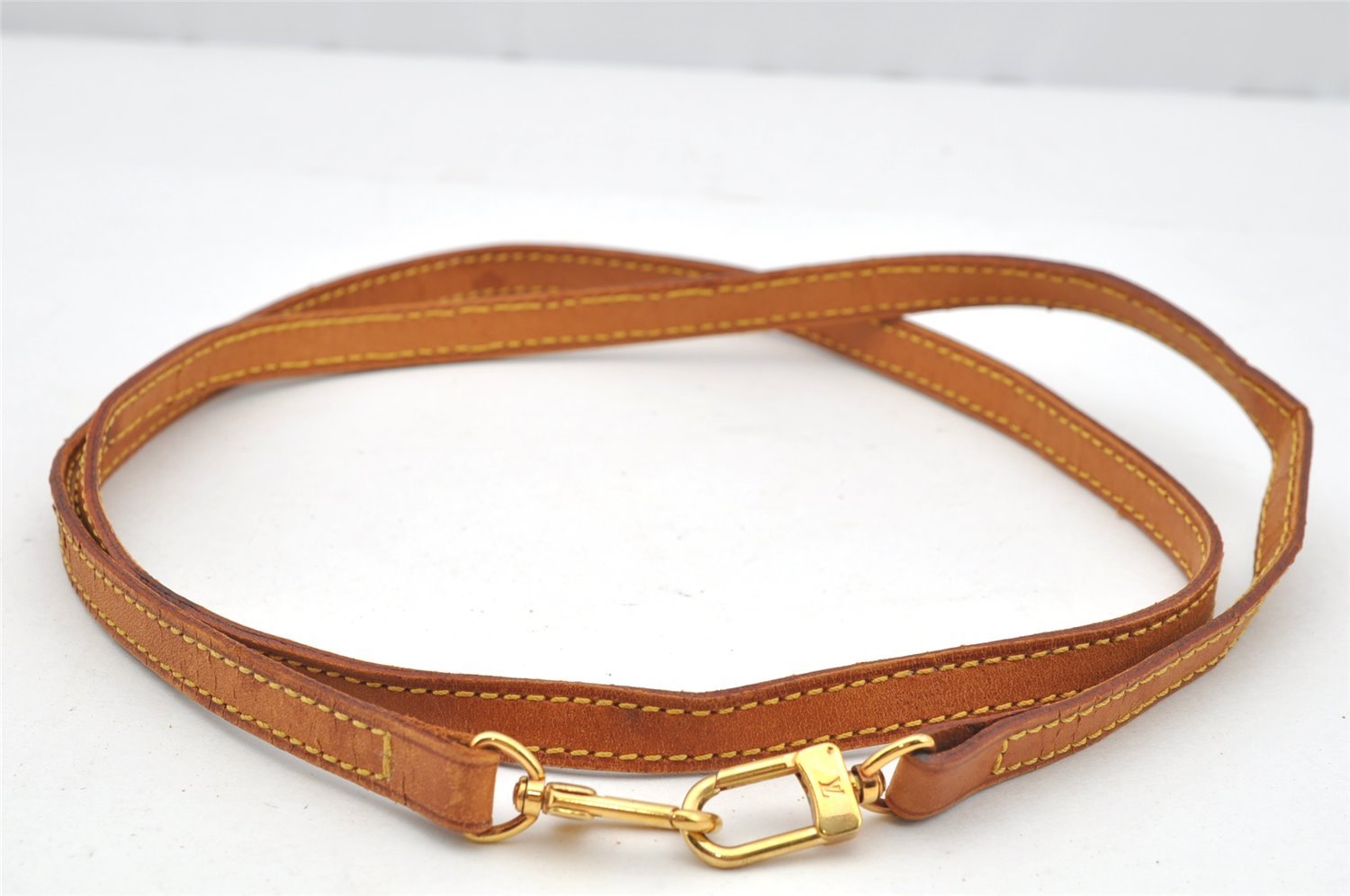 Authentic Louis Vuitton Leather Shoulder Strap Beige 44.9