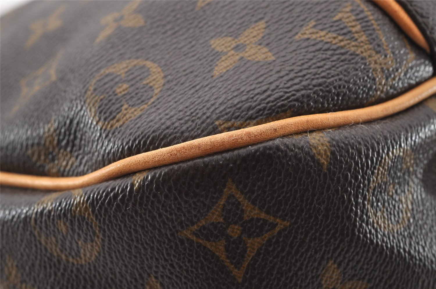 Authentic Louis Vuitton Monogram Galliera PM Shoulder Bag M56382 LV 4126I