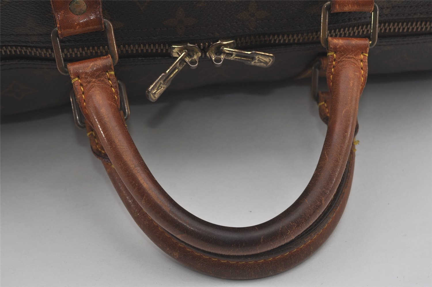 Authentic Louis Vuitton Monogram Keepall 60 Travel Boston Bag M41422 LV 4135I