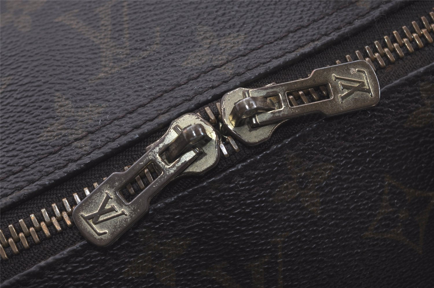 Authentic Louis Vuitton Monogram Keepall 60 Travel Boston Bag M41422 LV 4135I
