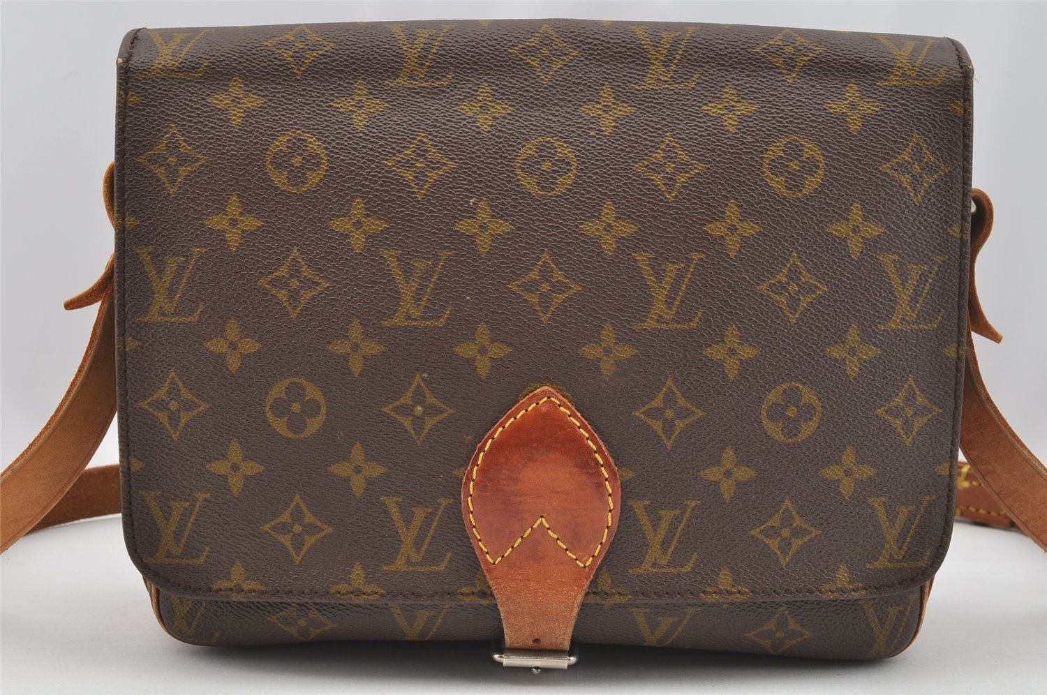 Authentic Louis Vuitton Monogram Cartouchiere GM Shoulder Bag Old Model 4138I