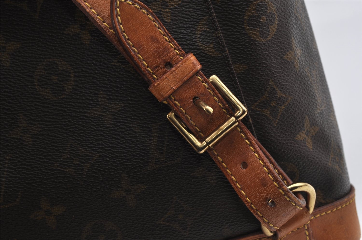 Authentic Louis Vuitton Monogram Montsouris MM Backpack M51136 LV 4143I