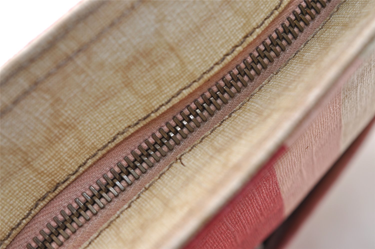 Authentic GUCCI Joy Line Shoulder Cross Bag GG PVC Leather 189816 White 4147I