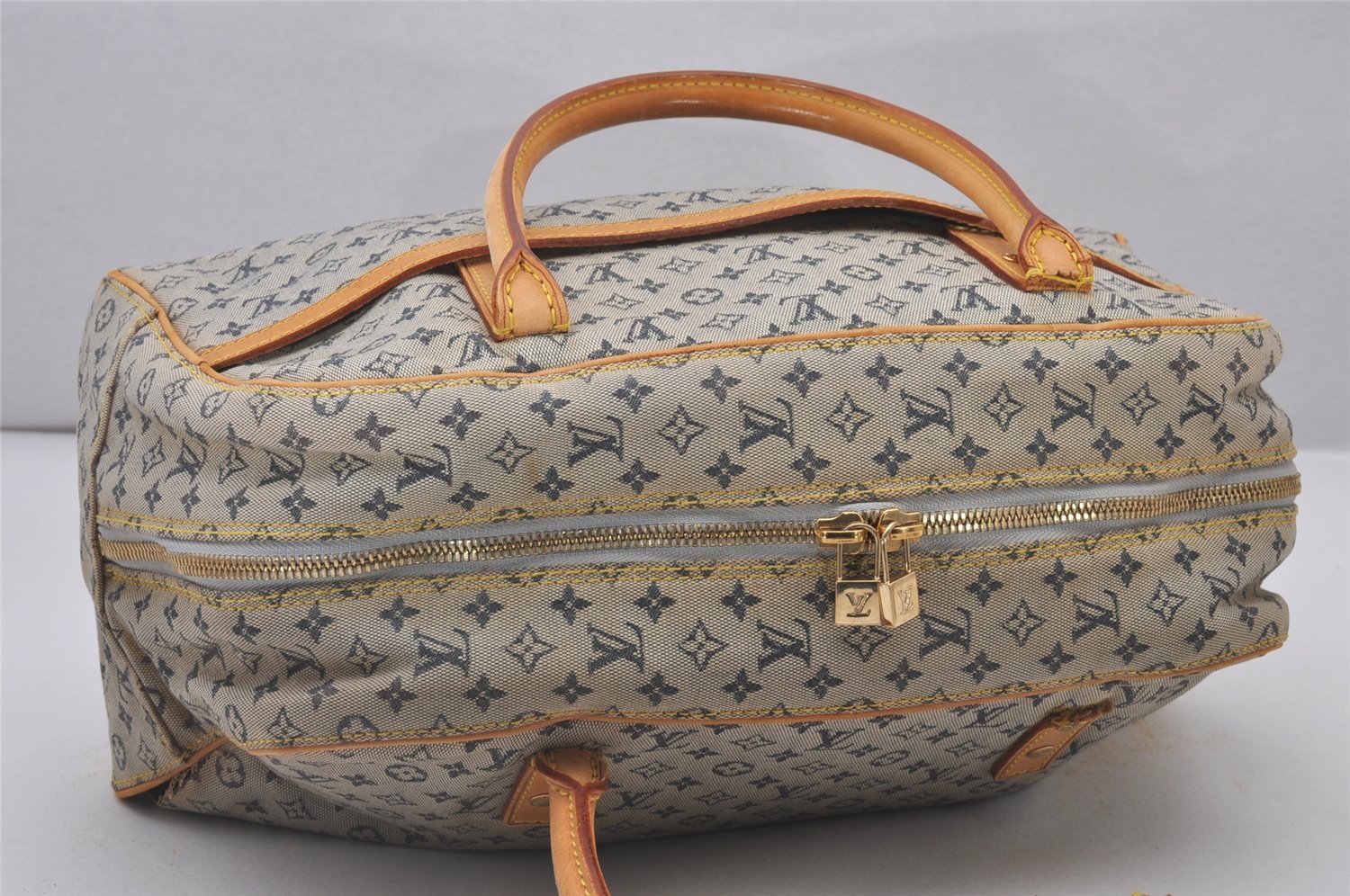 Authentic Louis Vuitton Monogram Mini Marie Shoulder Bag Blue M92003 Junk 4161I