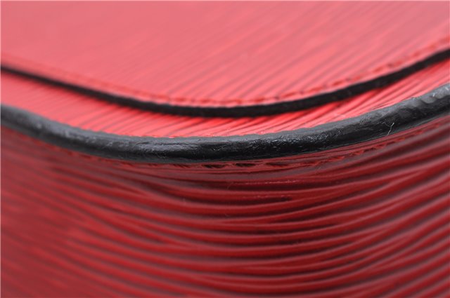 Auth LOUIS VUITTON Epi Saint Cloud PM Shoulder Cross Body Bag M52217 Red 4163C