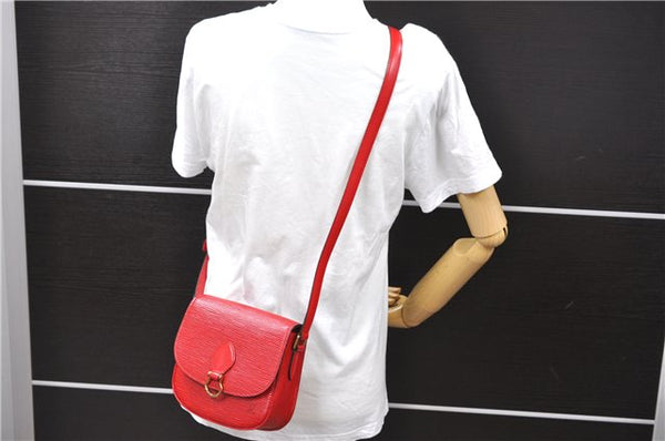 Auth LOUIS VUITTON Epi Saint Cloud PM Shoulder Cross Body Bag M52217 Red 4163C