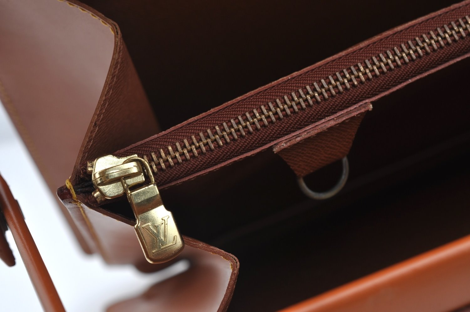 Authentic Louis Vuitton Epi Serviette Fermoir Briefcase Brown M54358 LV 4175I