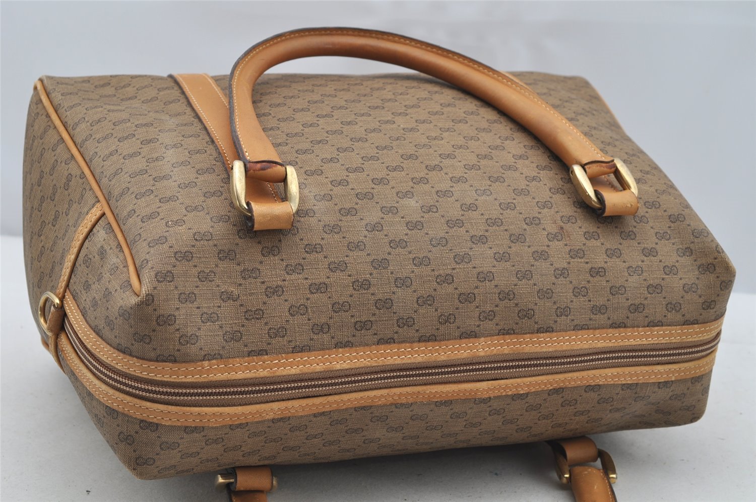 Authentic GUCCI Micro GG PVC Leather 2Way Shoulder Hand Bag Brown 4185I