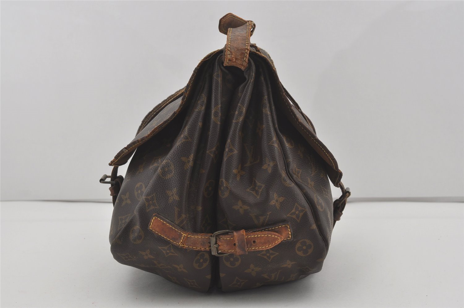 Authentic Louis Vuitton Monogram Saumur 35 Shoulder Cross Bag M42254 Junk 4186I