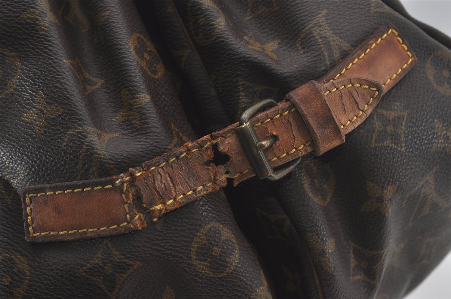 Authentic Louis Vuitton Monogram Saumur 35 Shoulder Cross Bag M42254 Junk 4186I