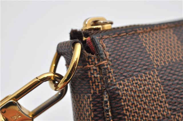 Authentic Louis Vuitton Damier Pochette Accessoires Hand Pouch N41206 LV 4187F