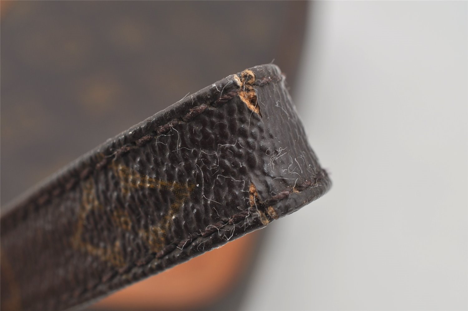 Authentic Louis Vuitton Monogram Marly Dragonne GM M51825 Clutch Hand Bag 4191I