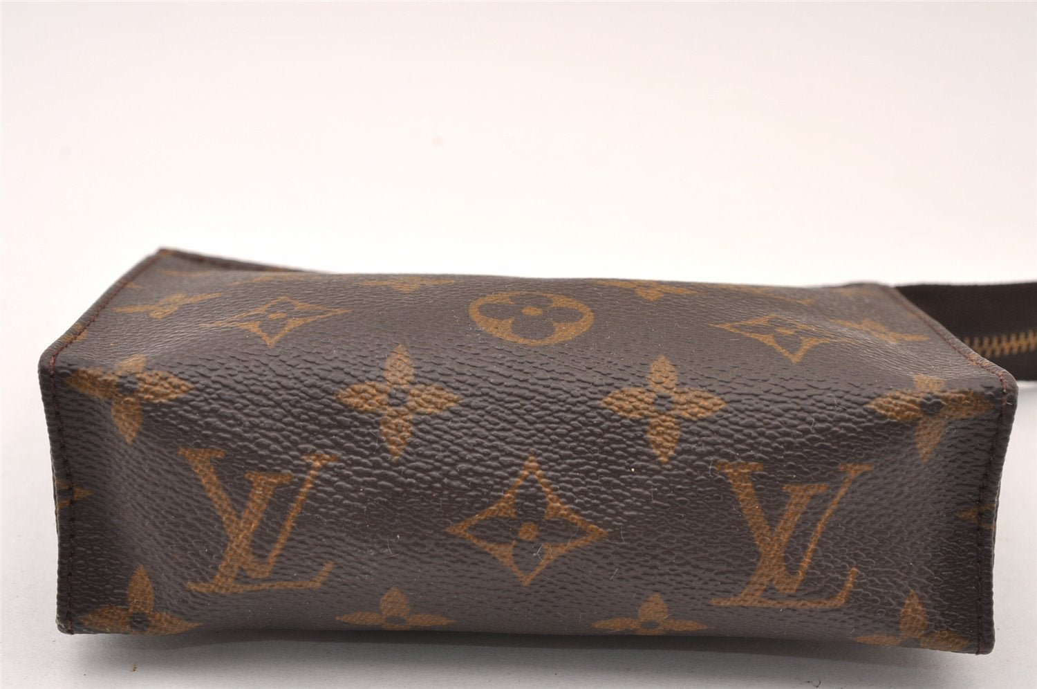 Authentic Louis Vuitton Monogram Poche Toilette 15 M47546 Cosmetics Pouch 4193I