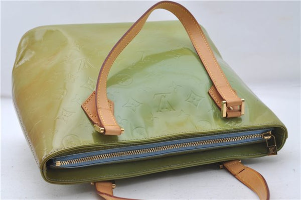 Authentic Louis Vuitton Vernis Houston Shoulder Bag M91005 Light Green LV 4194D