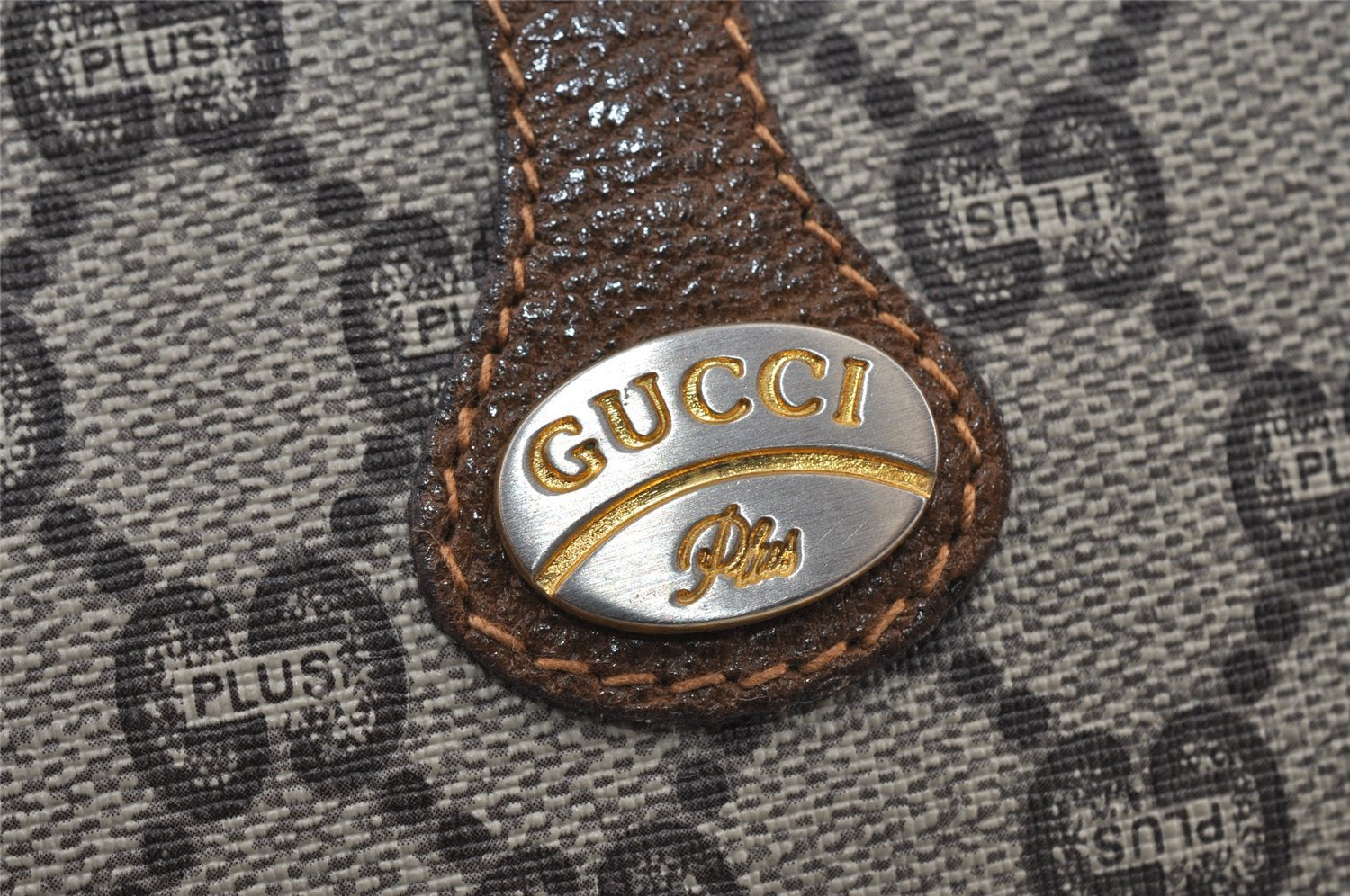Authentic GUCCI GG Plus Shoulder Cross Body Bag Purse PVC Leather Brown 4202I